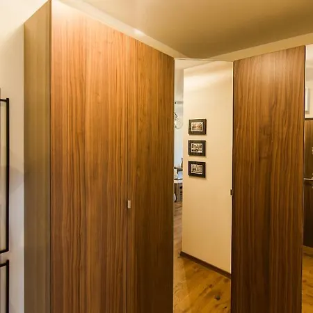 View Od Wroclawapartament-pl 아파트 *